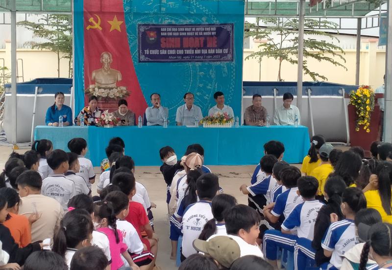 Đại biêu tham dự sinh hoạt hè