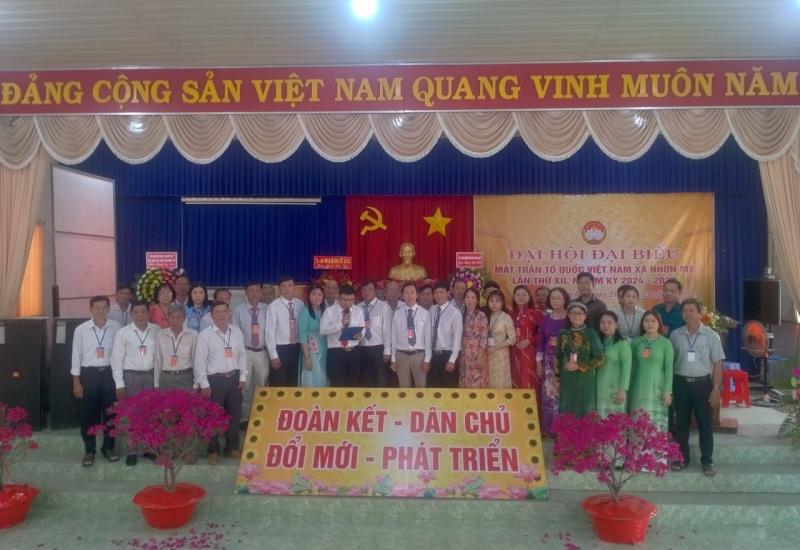 Các ủy viên UBMTTQVN xã nhiệm kỳ 2024-2029